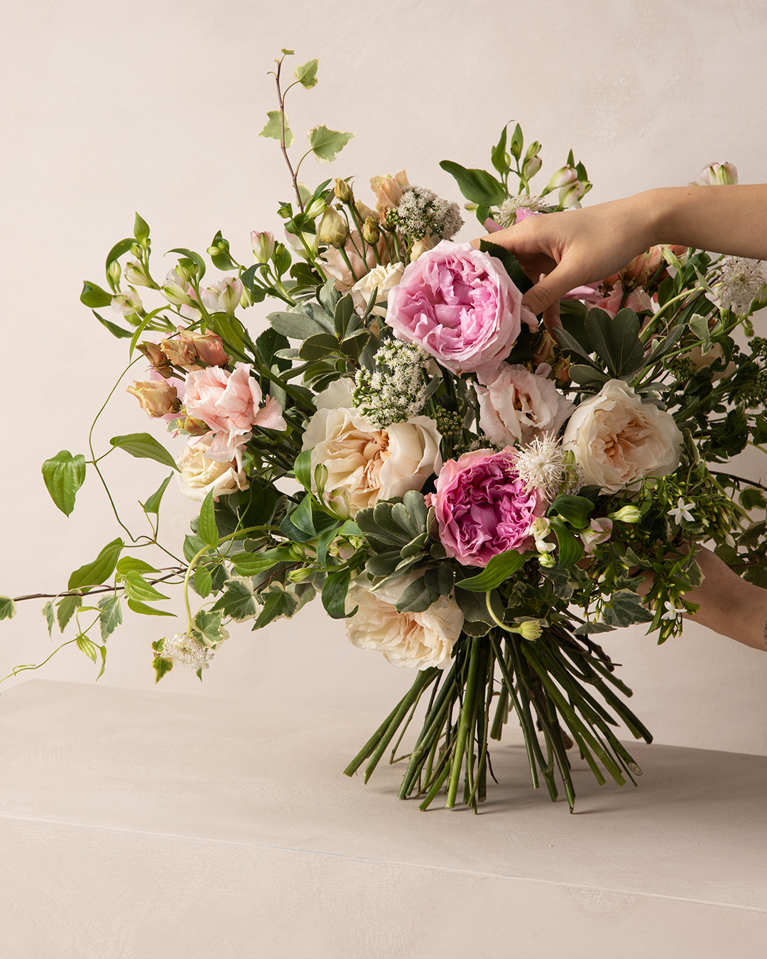 Mobile Banner image of Josephine’s Garden rose flower bouquet from flannel flowers online collection